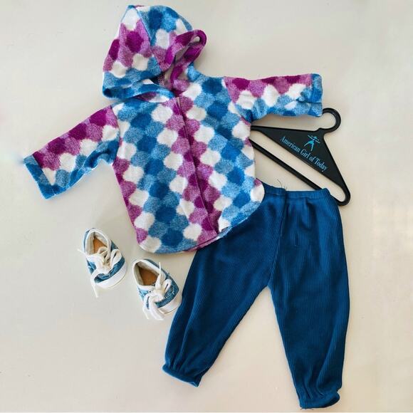 AMERICAN GIRL DOLL Purple Blue White Pants Plaid Sweater Sneaker Shoes Hanger